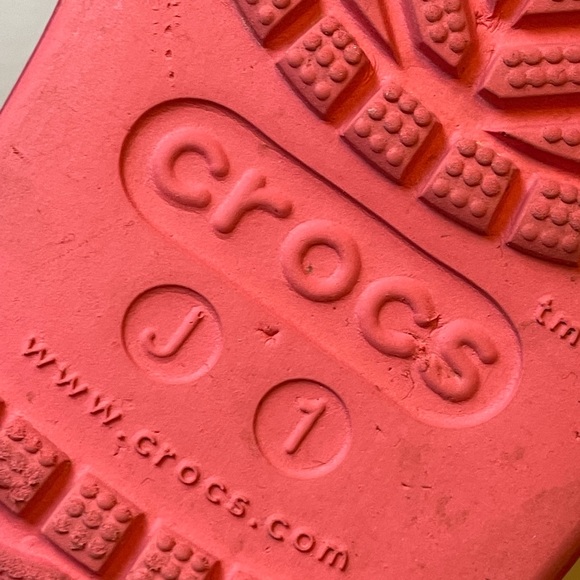 Crocs - Picture 2 of 5
